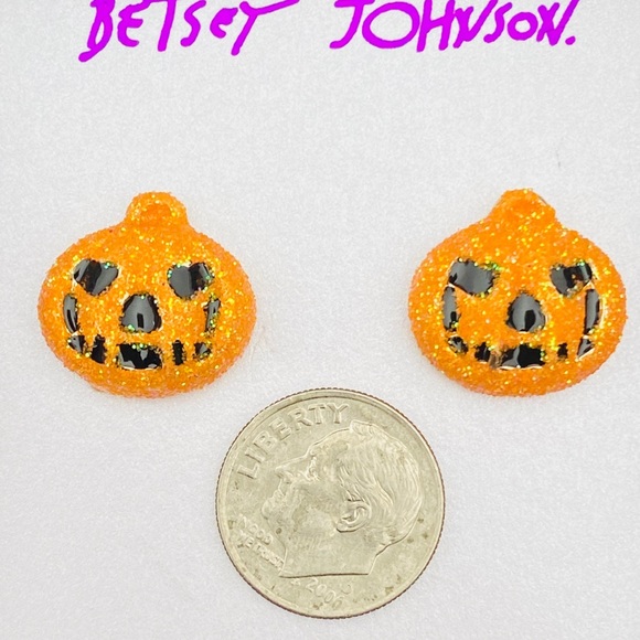 New Betsey Johnson Pumpkin Stud Earrings 🎃 - Picture 2 of 8